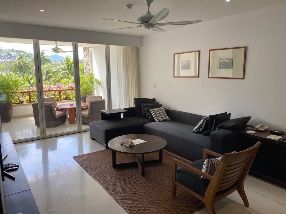 Beachfront 2 Bedroom Luxury Condo Chava Surin Exterior foto