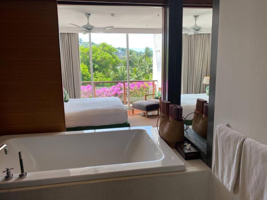 Beachfront 2 Bedroom Luxury Condo Chava Surin Exterior foto