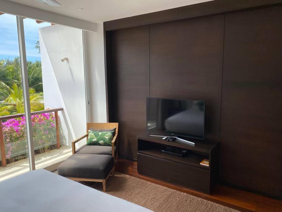 Beachfront 2 Bedroom Luxury Condo Chava Surin Exterior foto
